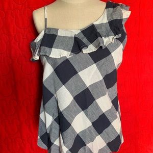 Checkered charming Charlie top